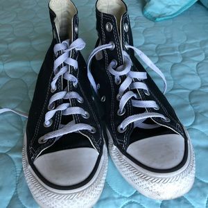 High top black and white converse